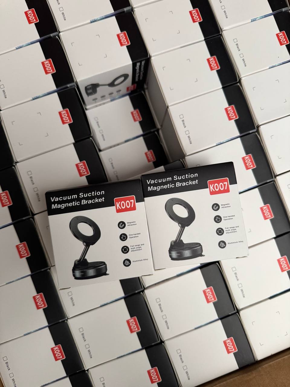 Support Magnétique à Ventouse pour Téléphone Voiture K007
